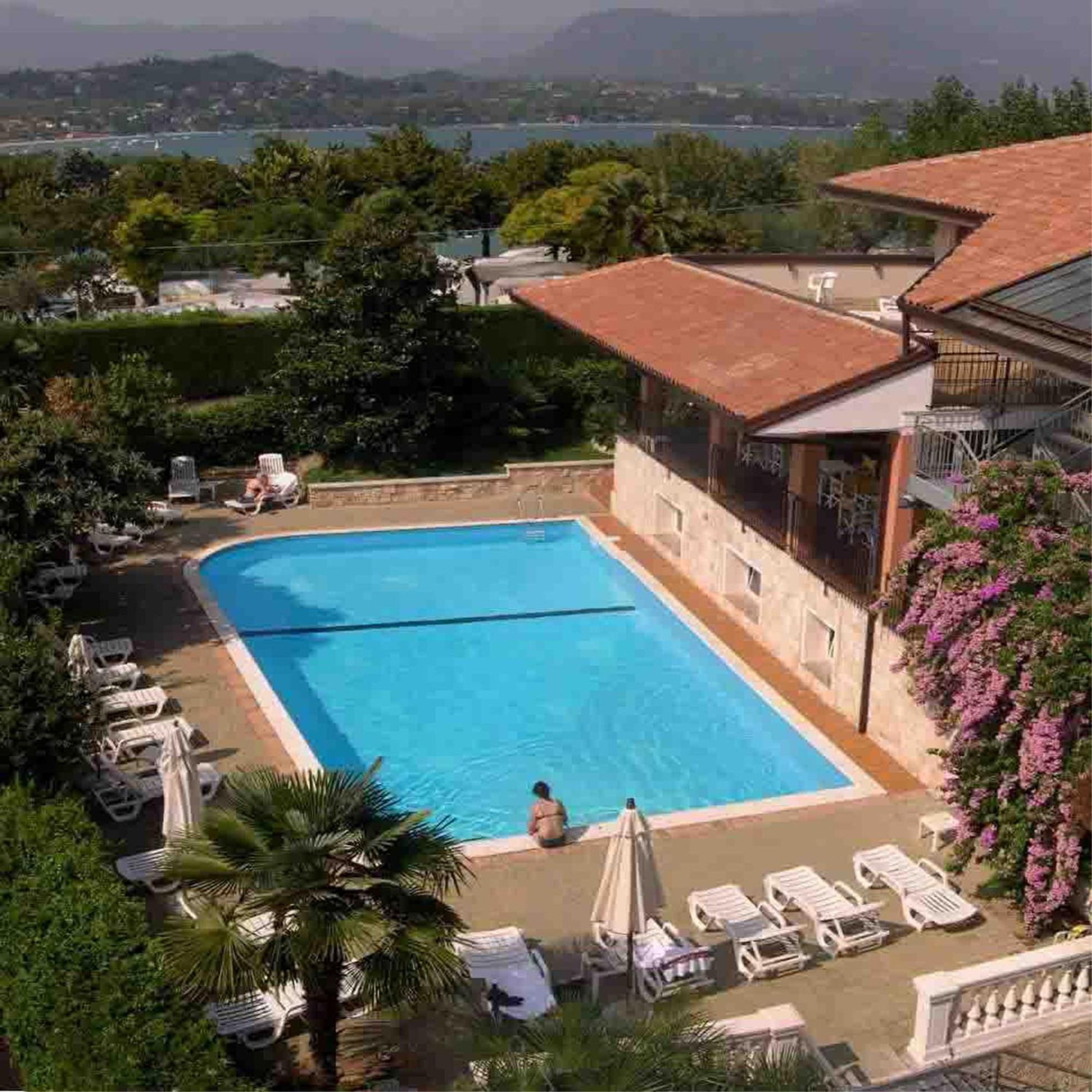Residence Miralago Rooms & Apartments Manerba del Garda Dış mekan fotoğraf