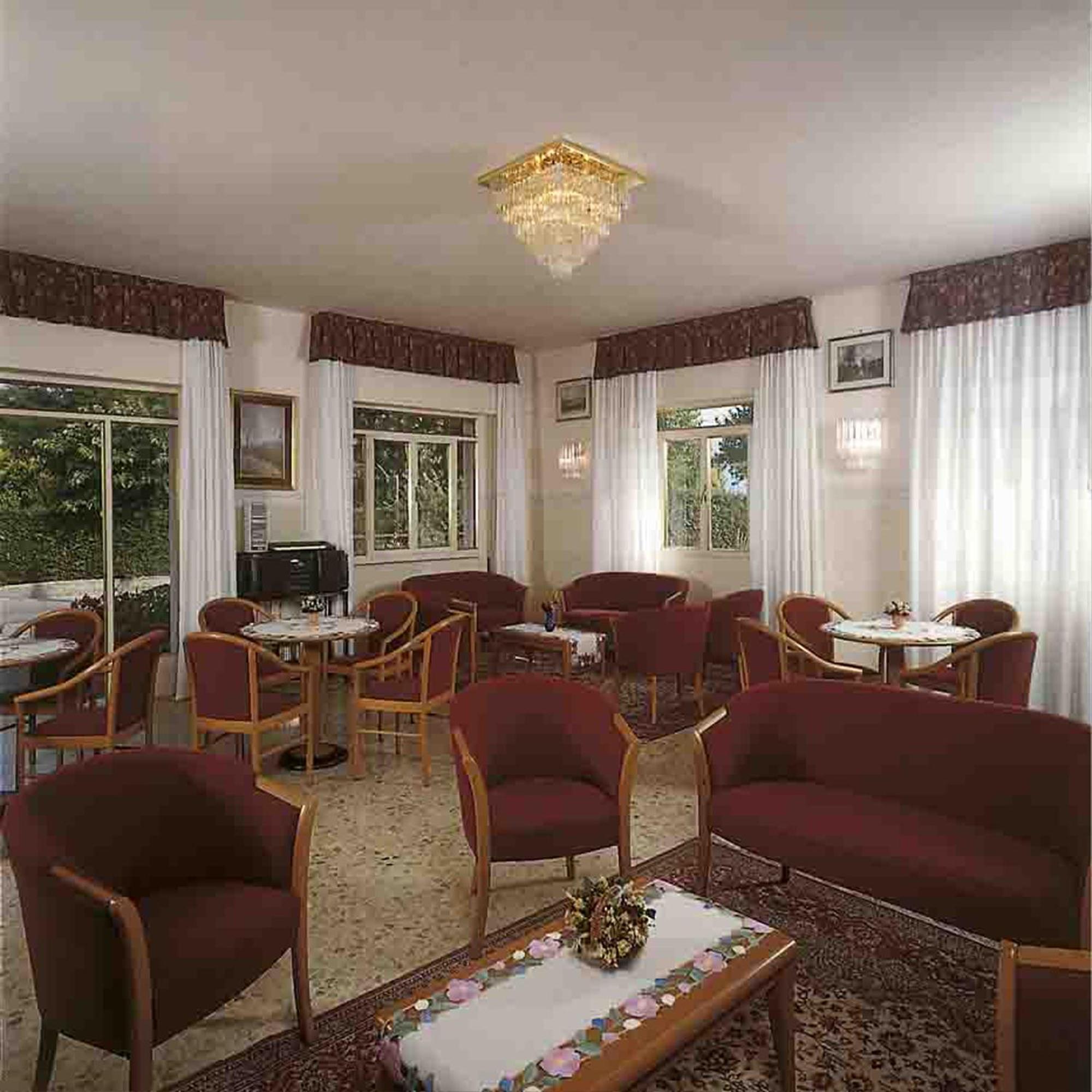 Residence Miralago Rooms & Apartments Manerba del Garda Dış mekan fotoğraf